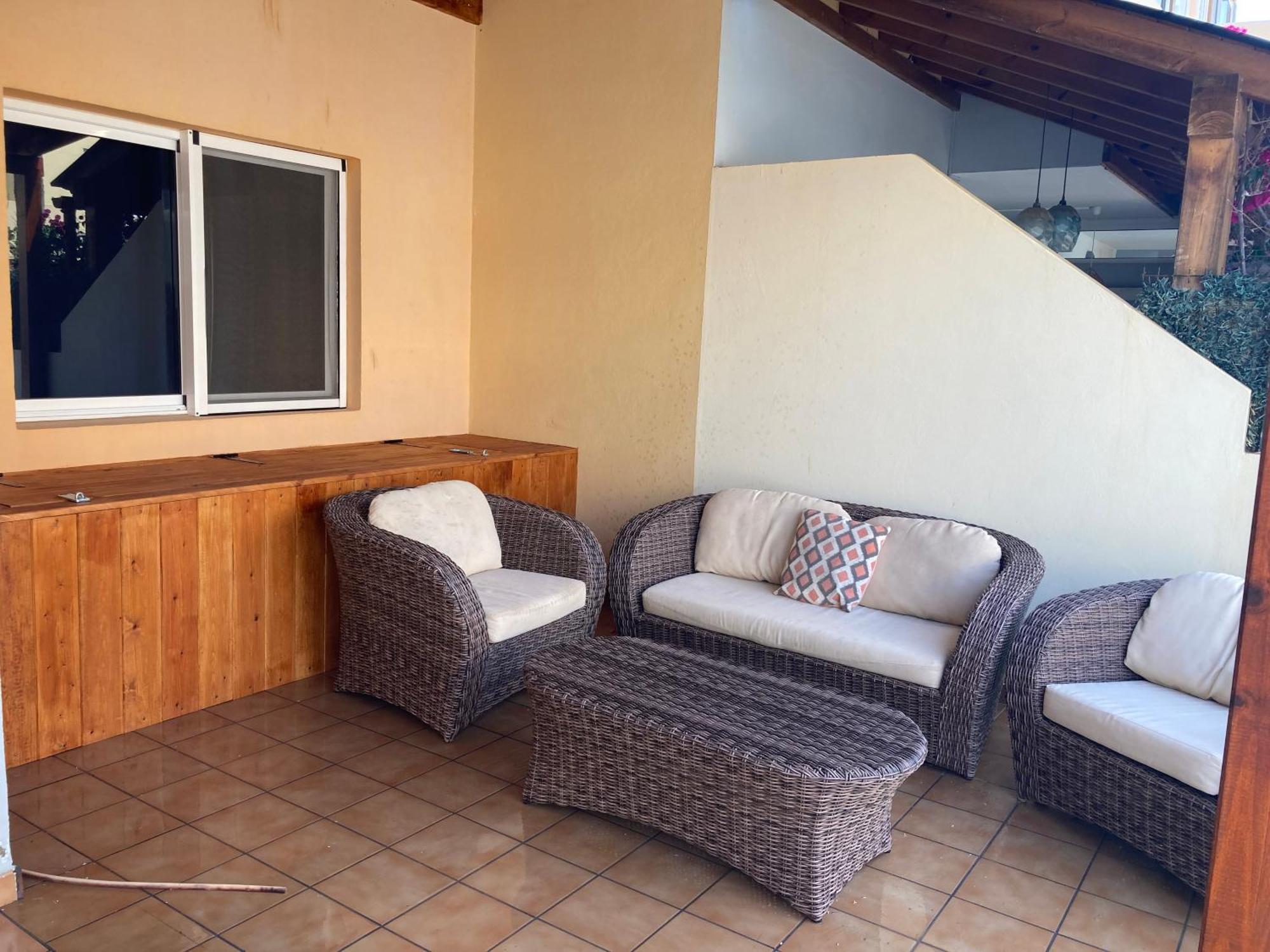 2 Bedroom Pool Apartment Close To Beach Rocky Point Коральео Экстерьер фото
